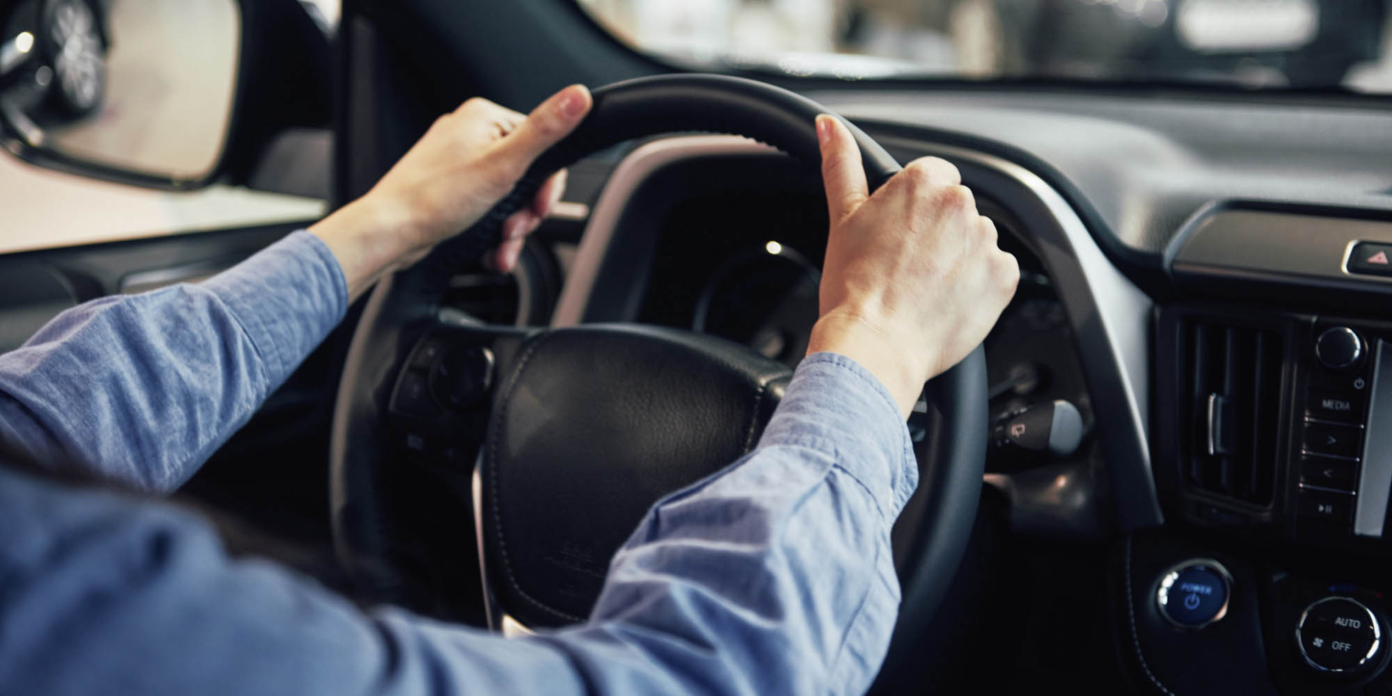 Полиция остановила вас за рулем!